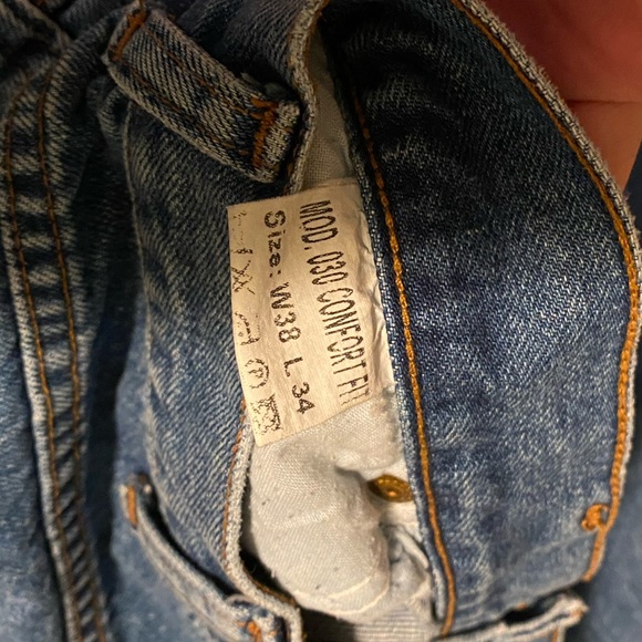 Gionfriddo Jeans - Picture 3 of 3